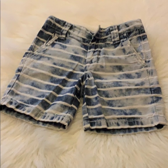 Baby Boy short, GUESS, 24M. - Picture 1 of 7